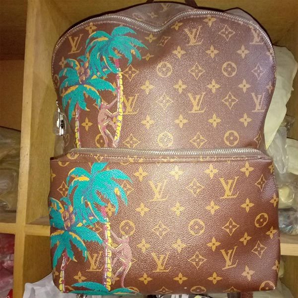 louis-vuitton-tourist-bag